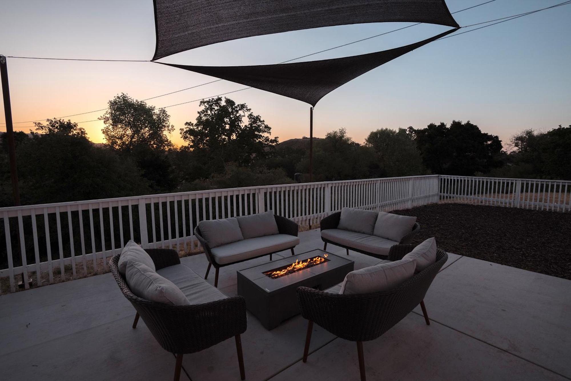 Wine Country Modern Farmhouse With Heated Pool, Hot Tub, Cybertruck Paso Robles Eksteriør bilde